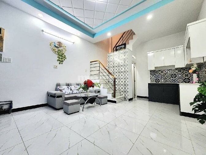 NHÀ ĐẸP HƯNG PHÚ 3 LẦU – 2 MẶT TIỀN HẺM 3M – HOÀN CÔNG ĐỦ – SHR
