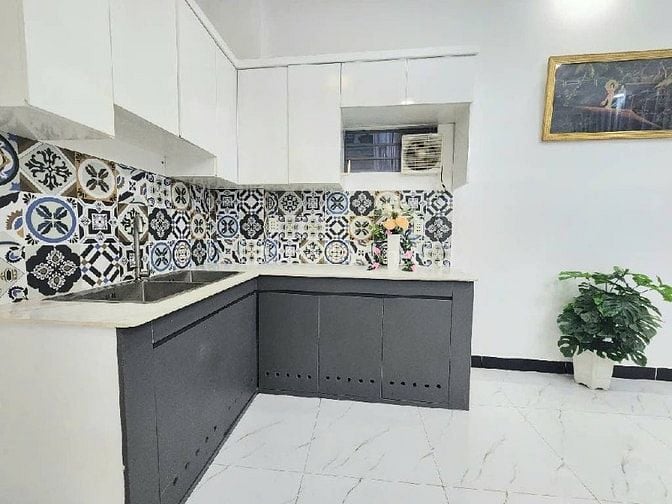 NHÀ ĐẸP HƯNG PHÚ 3 LẦU – 2 MẶT TIỀN HẺM 3M – HOÀN CÔNG ĐỦ – SHR