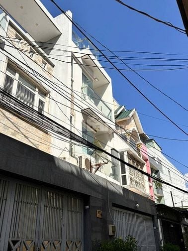 BÁN NHÀ HXH-  SHR, SÁT VÁCH CHUNG CƯ ĐẠT GIA,  P.TAM PHÚ, 6,9 TỶ.