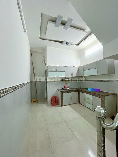 CẦN BÁN CĂN NHÀ ĐƯỜNG PHÚ ĐỊNH QUẬN 8