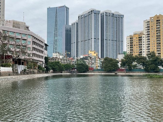 CHO THUÊ MBKD 2 MẶT TIỀN TẦNG 1 NHÀ B2 PHỐ TRẦN HUY LIỆU, GIẢNG VÕ, HN