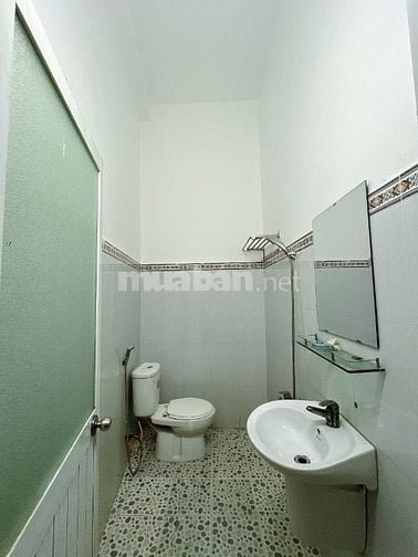 CẦN BÁN CĂN NHÀ ĐƯỜNG PHÚ ĐỊNH QUẬN 8