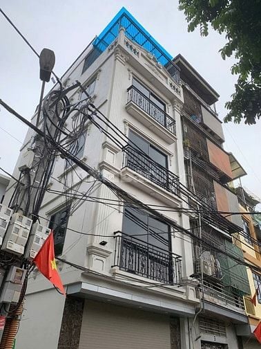 Nhà phân lô, ô tô tránh đỗ,  View vườn hoa , thang máy, DT 50m2 x 5 T