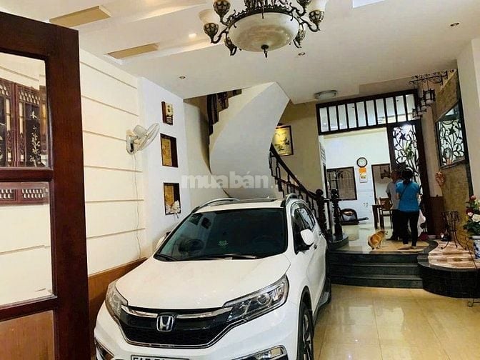 Nhà mặt tiền dạng biệt thự ngang 5.2m 4 tầng 6 phòng ngủ giá nhỉnh 16t