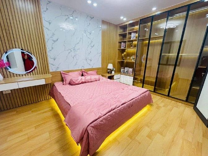 1 NHÀ RA ÔTÔ-PHỐ NGUYỄN CAO-FULL NỘI THẤT ĐẸP-25m / 4TẦNG-HƠN 5TỶ