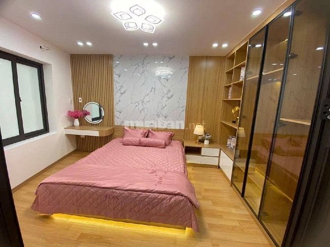 1 NHÀ RA ÔTÔ-PHỐ NGUYỄN CAO-FULL NỘI THẤT ĐẸP-25m / 4TẦNG-HƠN 5TỶ