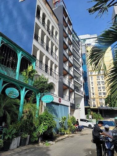 MT Ngay 11 Lê Thánh Tôn P.Bến Nghé Q1, DT 5,6×28m, 8Tầng giá 115 tỷ