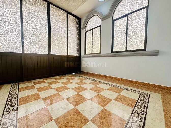 DƯƠNG BÁ TRẠC QUẬN 8 - XE HƠI ĐỖ CỬA, HẺM THÔNG, NHÀ 4 TẦNG, SÂN THƯỢN