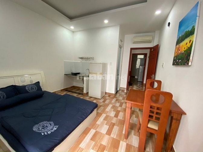 Bán nhà hẻm 4m vĩnh khánh P10 Q4,dt:6.5x8m,giá:6,2tỷ