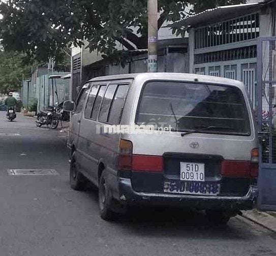 Toyota Hiace 2002 Van 3 chỗ - 800000 km