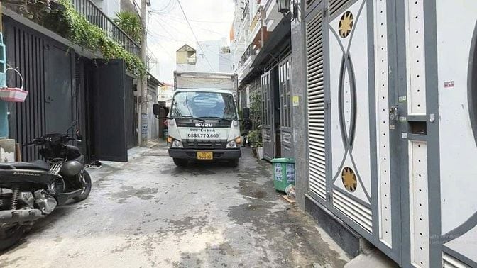 Bán nhà, KHU VÍP PHÂN LÔ, SÓT LẠI , DT 4M X 14M ĐƯỜNG Ô TÔ XE TẢI, 