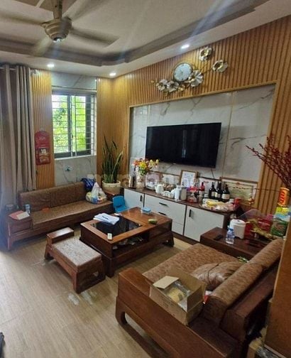 BÁN GẤP NHÀ Ỷ LA 6,6 TỶ, 4 TẦNG 31M2, LÔ GÓC, Ô TÔ 7 CHỖ ĐỖ CỬA.