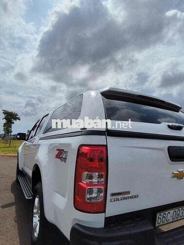 Chevrolet Colorado 2018 LT 2.5 MT 4WD - 130000 km