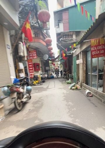Bán nhà 4T 36m2 MT 6m mặt ngõ chợ Bưởi , kinh doanh tốt