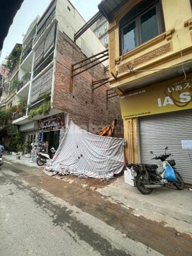 Bán nhà 4T 36m2 MT 6m mặt ngõ chợ Bưởi , kinh doanh tốt