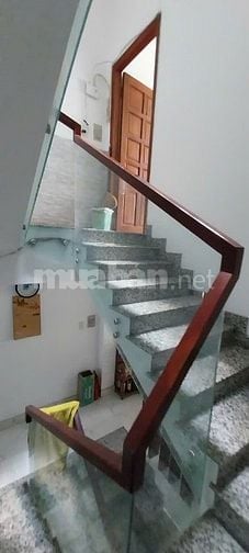 Chính chủ bán nhà mặt tiền 4 tầng ngay khu VIP "Lý Chiêu Hoàng" Quận 6