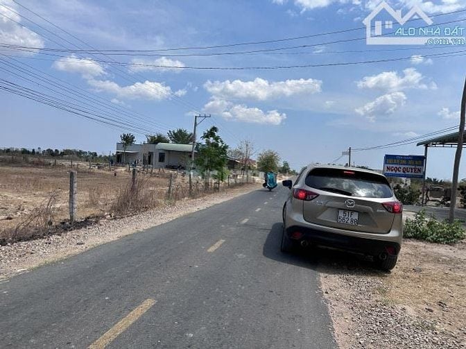 Bán đất mặt tiền đường ĐT 711, 4 tỷ, 855m2 có 552m2 ONT Thuận Hòa, Hàm