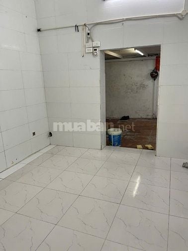  chính chủ cho thuê căn nhà số 7 ngõ 220 phố Bạch Mai, diện tích 80 m2