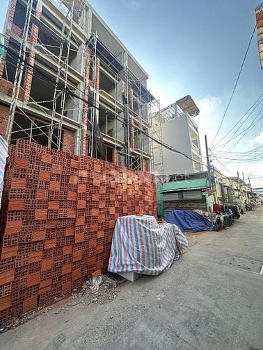 93💥Hẻm như mặt tiền - nhà C4 92m2 (4x23) Phạm Đăng Giảng giá 5,5 tỷ