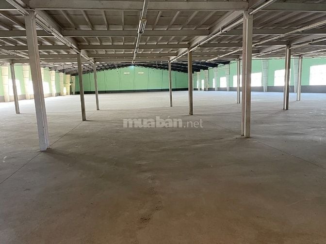 Cho thuê kho xưởng mặt tiền KCN Đức Hòa, Long An , diện tích : 4.000m2