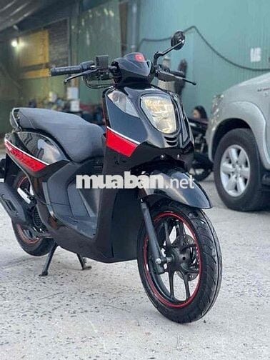 xe gia đình muốn bán ai có nhu cầu lh ***