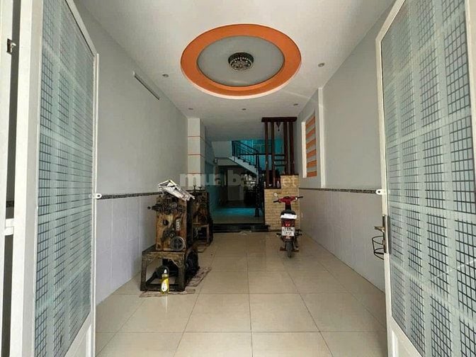 Bán nhà Đường Hoàng Phan Thái, Xã Bình Chánh, Huyện Bình Chánh
