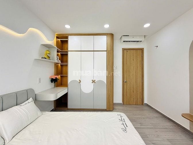 BÁN CĂN NHÀ MỚI XÂY ĐÚC 2LẦU SÂN THƯỢNG NGAY TRUNG TÂM GÒ VẤP