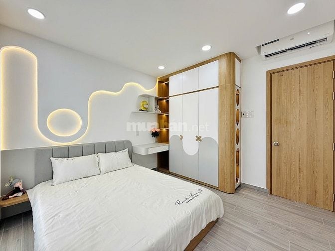 BÁN CĂN NHÀ MỚI XÂY ĐÚC 2LẦU SÂN THƯỢNG NGAY TRUNG TÂM GÒ VẤP