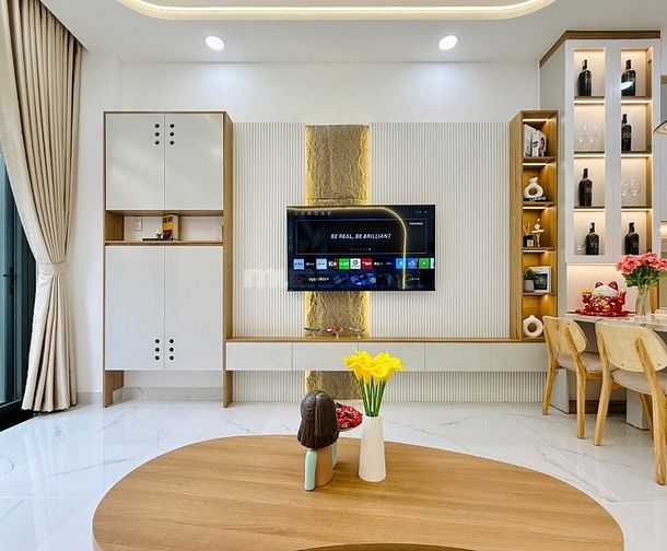 BÁN CĂN NHÀ MỚI XÂY ĐÚC 2LẦU SÂN THƯỢNG NGAY TRUNG TÂM GÒ VẤP