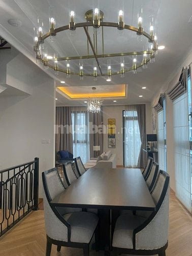 Nhà MT đường 3/2 cổng vinhomes Hậu Nghĩa dt 5x22 giá tổng 7,5 tỷ SHR