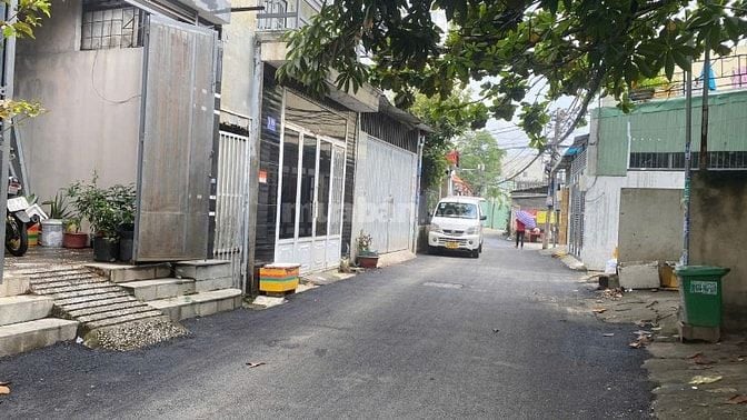 Bán nhà 3 tầng - hẻm xe hơi thông - đường Nguyễn Văn Quá - Quận 12