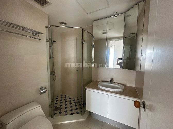 Cho thuê căn hộ 2PN tại chung cư Saigon Pearl quận Bình Thạnh giá mềm