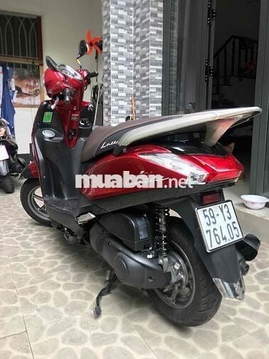 tôi bán chiếc xe yamaha latte màu đỏ dt 125c/c