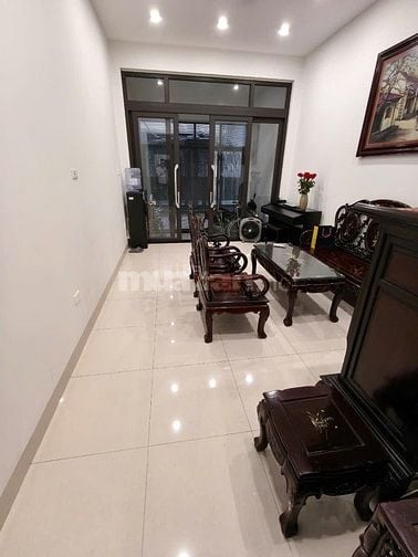 CHO THUÊ NHÀ NGUYÊN CĂN PHỐ LIỄU GIAI - BA ĐÌNH 