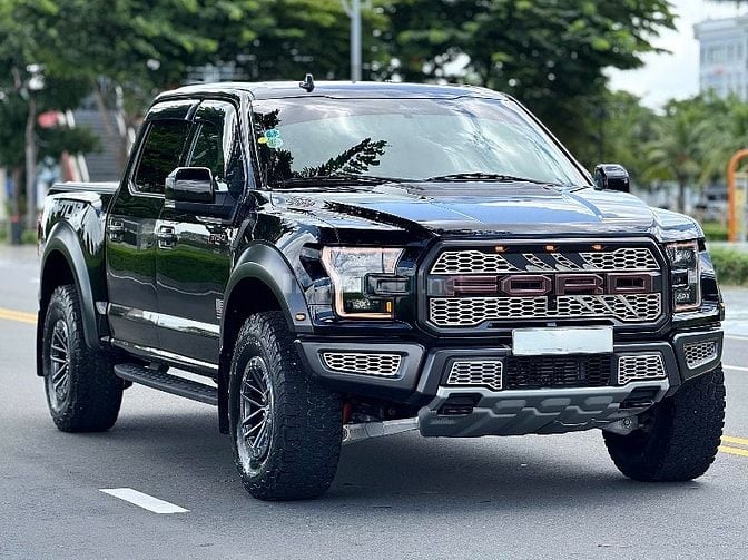 🆕 FORD F150 RAPTOR   • Sản xuất : 2019 đklđ 02.2020 • Odo : 45.000km