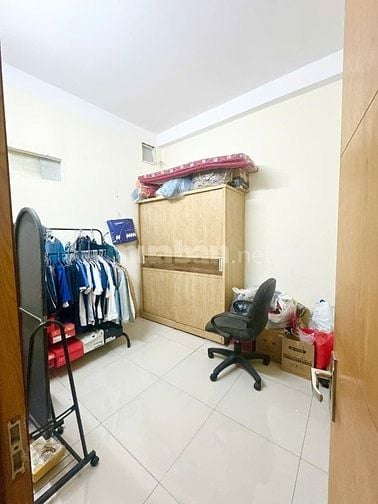 4x15, nhà đúc 3 tấm, hẻm xe hơi vào tận cửa đường 18b, giáp Mã Lò