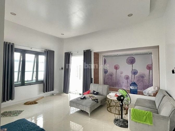Nhà vườn cực đẹp cho anh/chị nào thích 1 nơi nghĩ ngơi cuối tuần, SHR,