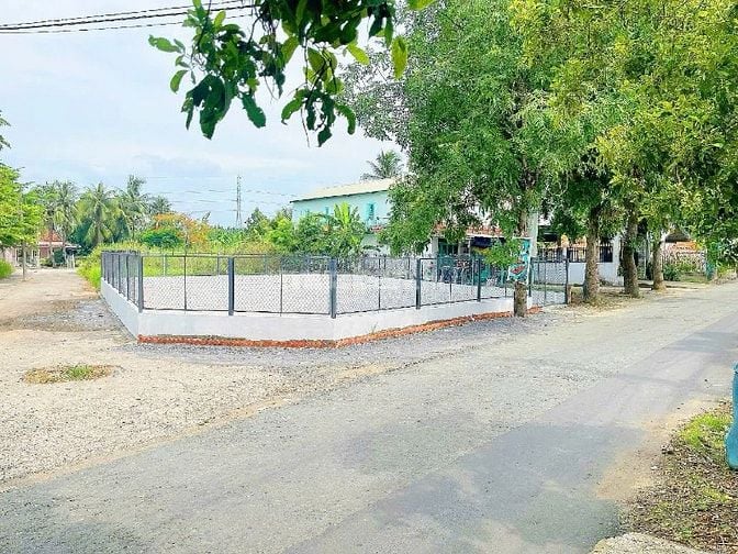 Hàng Hiếm.Nền Góc 2 Mặt Tiền Ngay Trường THCS Tân Nhựt Chỉ 28 Triệu/m2