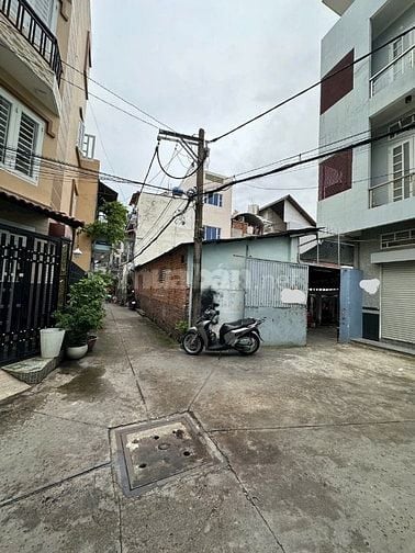 Bán 3 lô đất Lạc Long Quân, Phường 8, Quận Tân Bình.