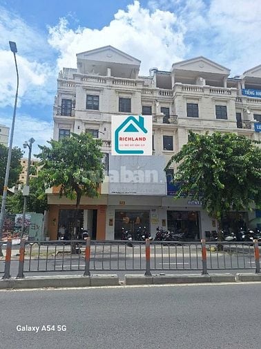Bán Nhà MT Cityland Mặt Tiền Phan Văn Trị- Gò Vấp(có thang máy)