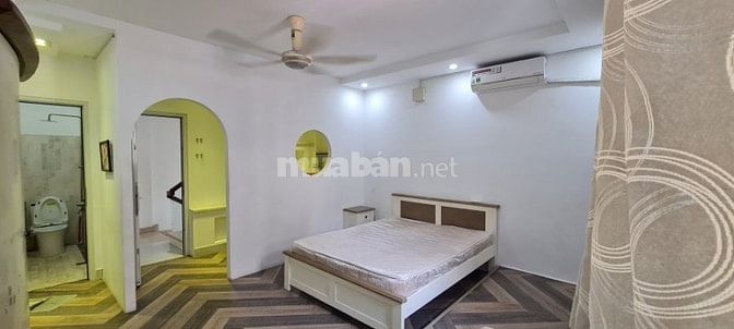 Cho Thuê Nhà Nguyên Căn Mặt Tiền Hẻm 