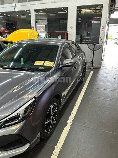 MG5 Luxury 1.5 CVT 2025 Xám đặc biệt