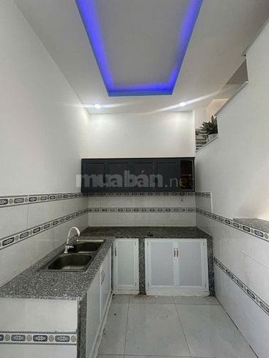  Nhà chính chủ giá 435triệu, gần ngã 3 Mỹ Hạnh cũ, cách hóc môn 5phút