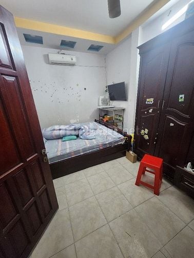 Nhà rộng 146m vuông hẻm 3m,  cách đường chính 30m, 4PN