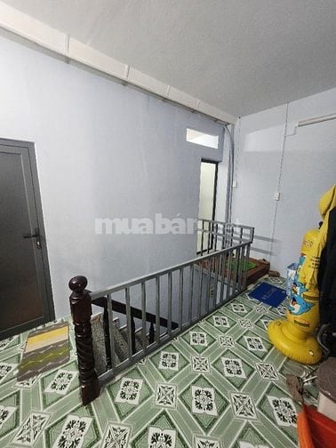 Nhà rộng 146m vuông hẻm 3m,  cách đường chính 30m, 4PN