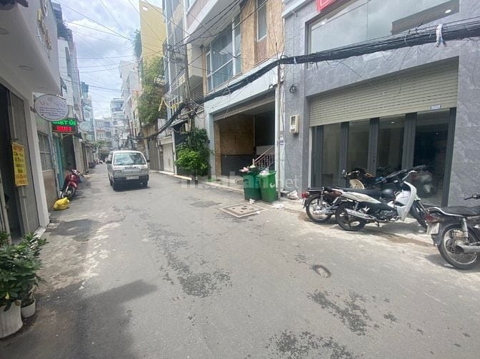 Bán nhà HXH 212b/ Nguyễn Trãi Q1, DT 5.5x18m,Giá 17.5 tỷ DT CN 100m2