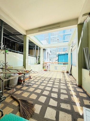 Hẻm xe hơi Lý Chính Thắng-Tr Q Thảo,4Tầng,4PN,Nở Hậu,Thông ra Hoàng Sa