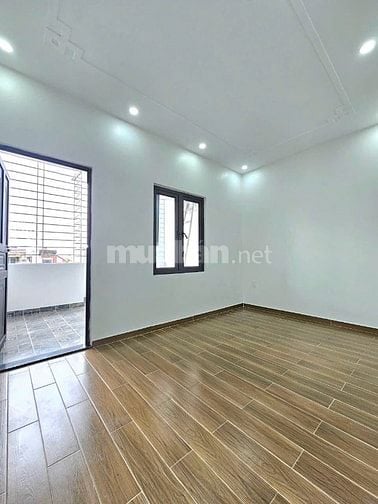 Bán nhà 3 tầng ngõ rộng 3m cách đường Máng chỉ 20m
