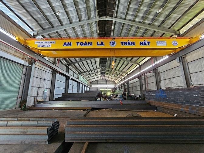 Cho thuê kho xưởng cơ khí KCN Đức Hòa , Long An , có Pa Lăng , giá tốt