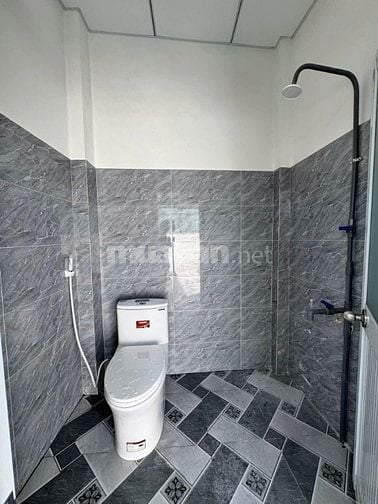 cần bán căn nhà còn mới tinh 149m2 ở Tân Thông Hội - Củ Chi giá 850tr